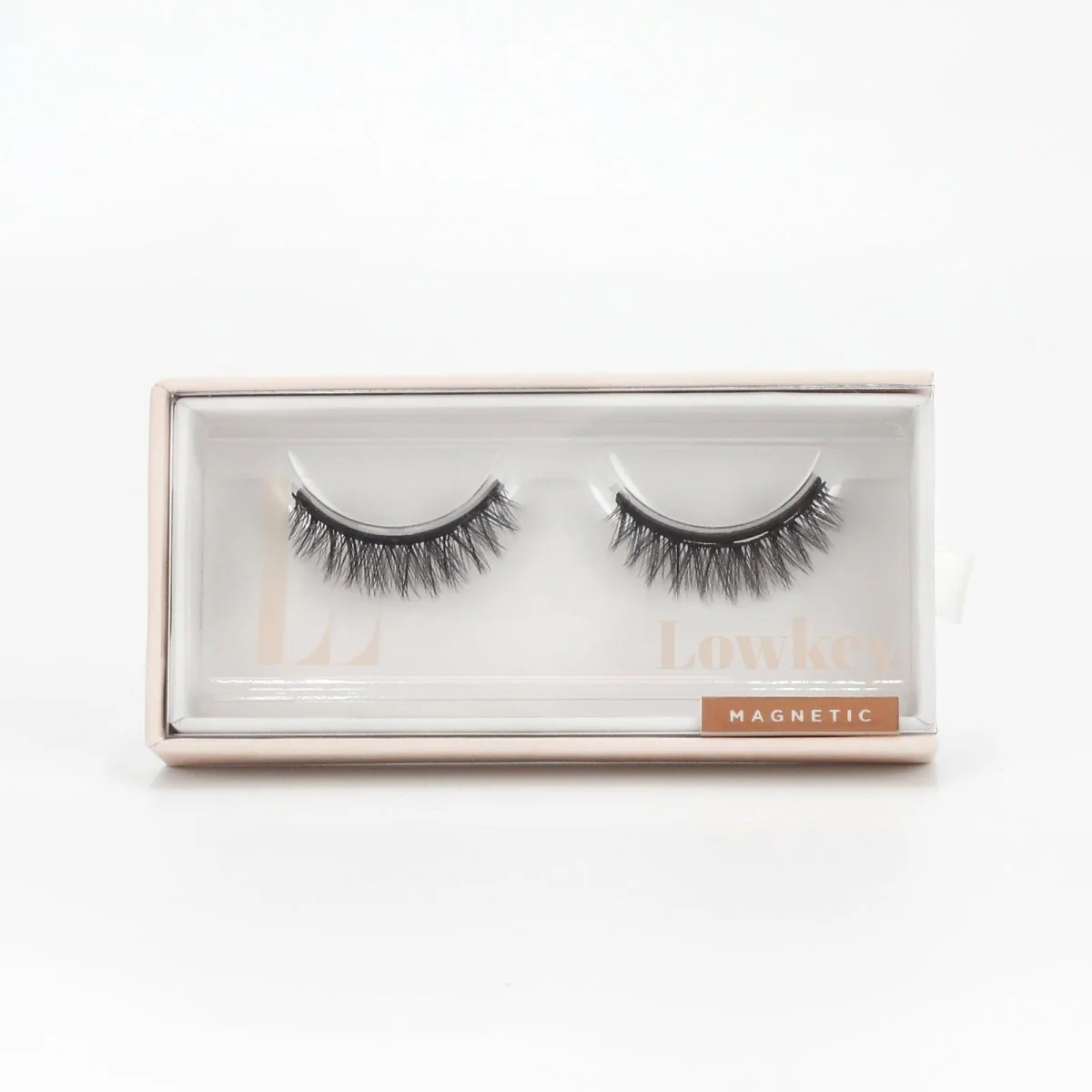 Limited Edition Super Naturals Lash Look Book - Image 4